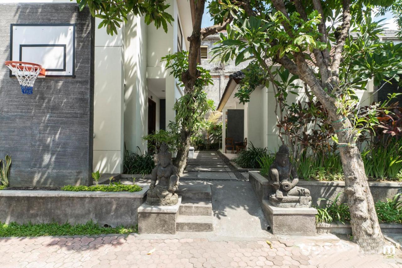 Legian Village Beach Resort - Chse Certified Экстерьер фото